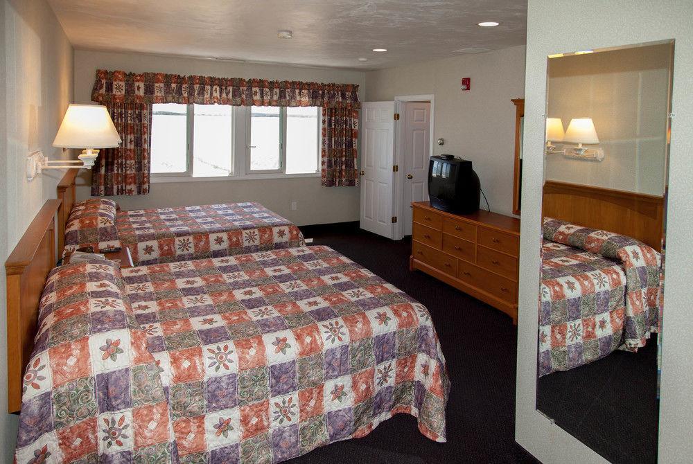 Green Harbor Resort West Yarmouth Bagian luar foto